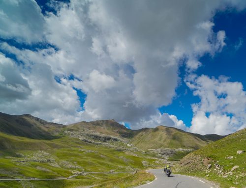 1st ride Pyrenees pass with motorcycle – relax music