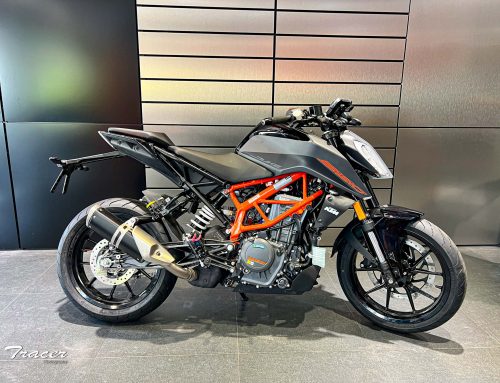 Unboxing KTM 390 DUKE 2023